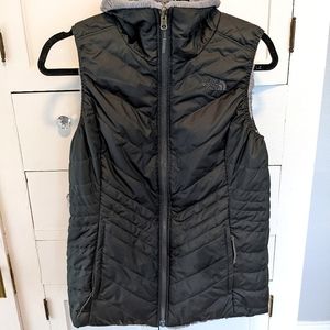 Women's North Face reversible vest